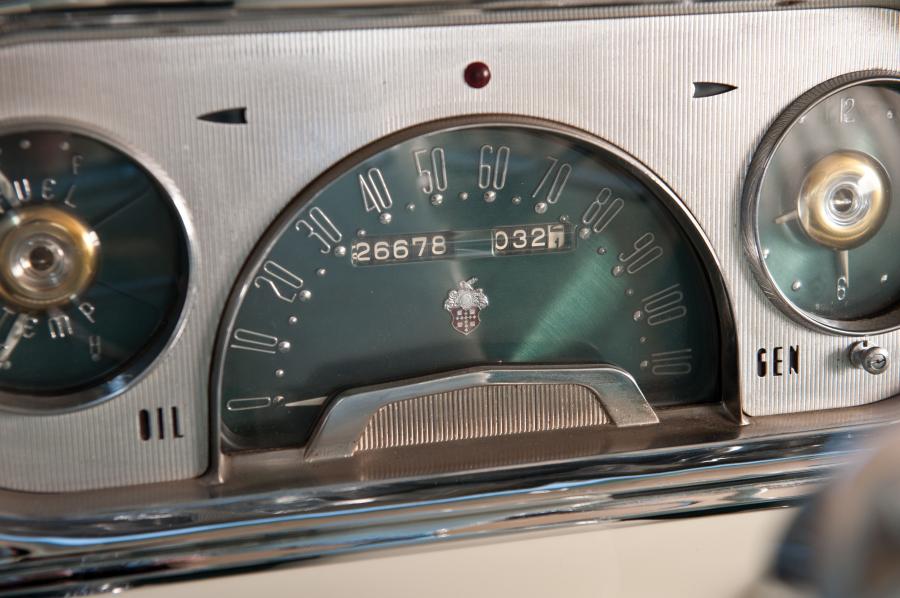  Packard Caribbean Convertible 1954 года  (фото 5 из 36)